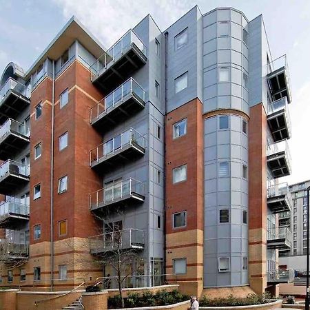 Cozy Modern Apartment In Croydon Central Eksteriør bilde