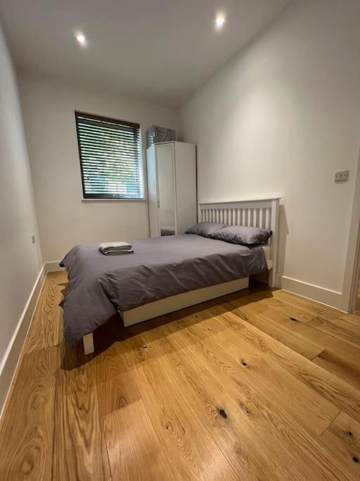 Cozy Modern Apartment In Croydon Central Eksteriør bilde